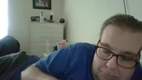 Snapshot of garyg930 chatting on March 5, 7:21 pm Gary online show from March 5, 7:21 pm