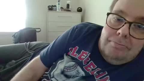 Snapshot of garyg930 chatting on March 11, 6:47 pm Gary online show from March 11, 6:47 pm