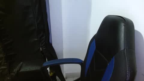 katia online show from December 1, 3:00 am