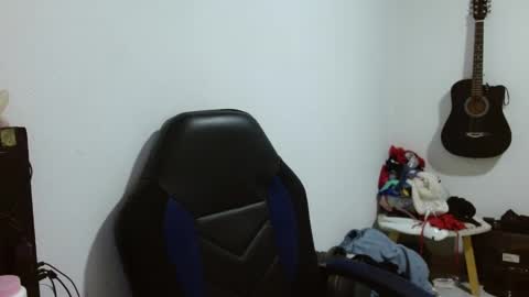 Snapshot of gatika_sexy chatting on May 16, 12:15 pm katia online show from May 16, 12:15 pm