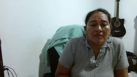 Snapshot of gatika_sexy chatting on May 18, 5:57 am katia online show from May 18, 5:57 am