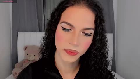 Vnecis Marn online show from October 2, 2:46 pm