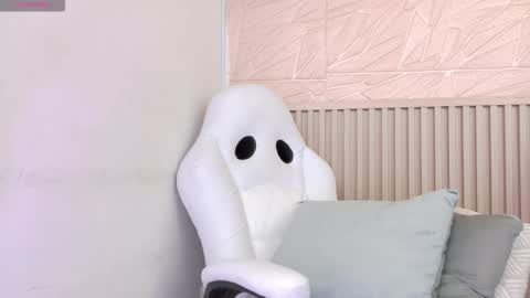 Snapshot of gaviluc_ chatting on October 11, 10:36 am gaviluc_ online show from October 11, 10:36 am