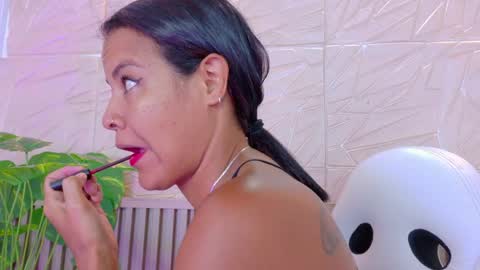 Snapshot of gaviluc_ chatting on May 5, 12:13 pm gaviluc_ online show from May 5, 12:13 pm