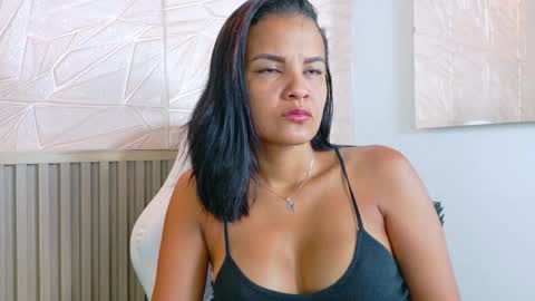 Snapshot of gaviluc_ chatting on June 3, 12:19 pm gaviluc_ online show from June 3, 12:19 pm