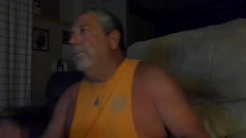 Snapshot of gcrook1961 chatting on June 1, 4:47 am itsacrook22 online show from June 1, 4:47 am
