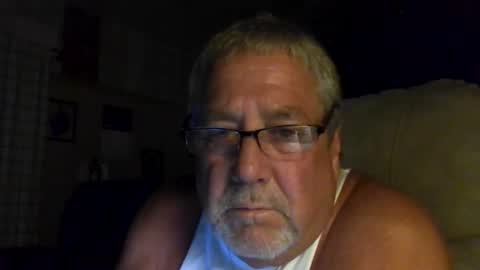 Snapshot of gcrook1961 chatting on June 3, 4:59 am itsacrook22 online show from June 3, 4:59 am
