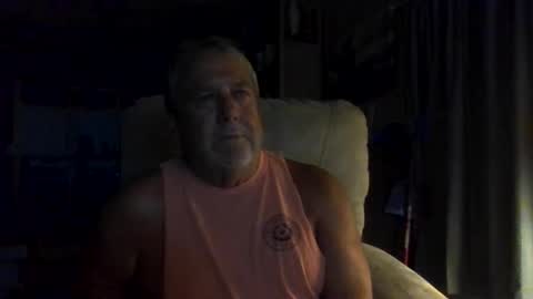 Snapshot of gcrook1961 chatting on June 7, 6:39 am itsacrook22 online show from June 7, 6:39 am