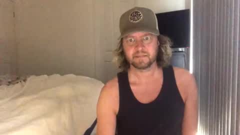 gcsurfer81 online show from October 5, 4:44 am