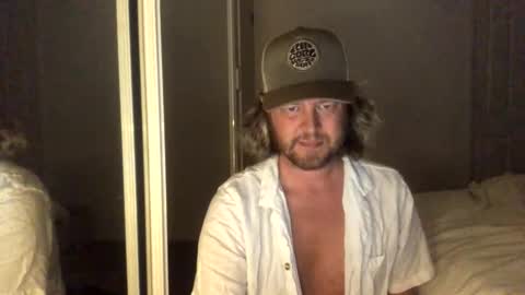 gcsurfer81 online show from October 18, 9:32 am