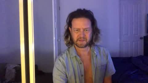 gcsurfer81 online show from November 10, 8:13 am