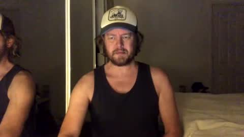 Snapshot of gcsurfer81 chatting on June 15, 8:16 am gcsurfer81 online show from June 15, 8:16 am