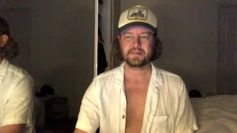 gcsurfer81 online show from July 19, 8:29 am