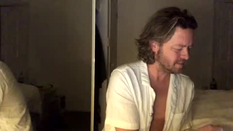 gcsurfer81 online show from July 27, 9:05 am
