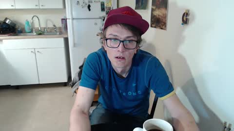 Snapshot of gdanch chatting on December 30, 10:34 pm G online show from December 30, 10:34 pm