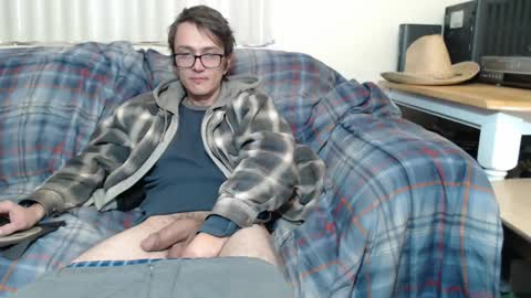 Snapshot of gdanch chatting on January 9, 10:20 pm G online show from January 9, 10:20 pm