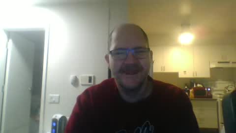 Snapshot of geekgamer41 chatting on October 12, 1:59 am geekgamer41 online show from October 12, 1:59 am