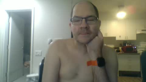 Snapshot of geekgamer41 chatting on November 1, 8:33 pm geekgamer41 online show from November 1, 8:33 pm