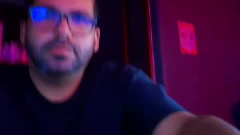 geeklatin88 online show from July 12, 8:38 am