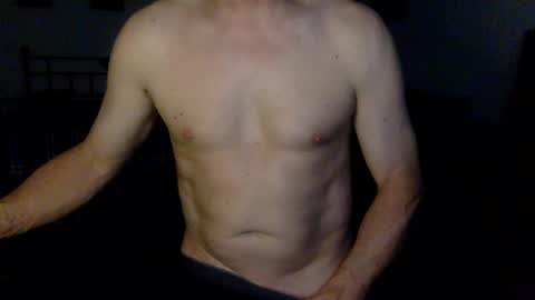 Snapshot of geetarluvver chatting on January 4, 1:42 am geetarluvver online show from January 4, 1:42 am