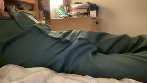 Snapshot of geezerblokeii chatting on December 17, 11:49 am geezerblokeii online show from December 17, 11:49 am