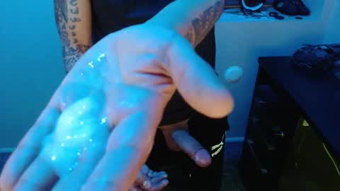 Snapshot of gefeeer chatting on October 7, 1:36 am gefeeer online show from October 7, 1:36 am