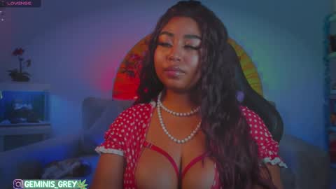 Snapshot of geminis_grey chatting on October 17, 2:04 am Geminis online show from October 17, 2:04 am