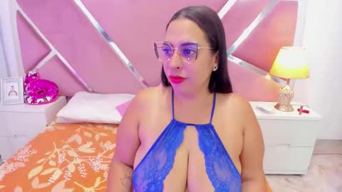 geminisclark online show from October 27, 12:31 pm