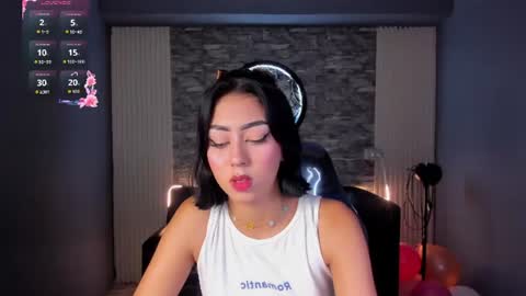 gemma18_ online show from June 12, 11:03 pm