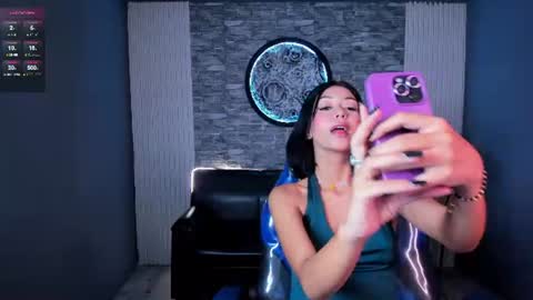 gemma18_ online show from June 27, 7:08 pm