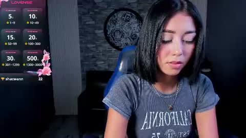 gemma18_ online show from July 18, 8:45 pm