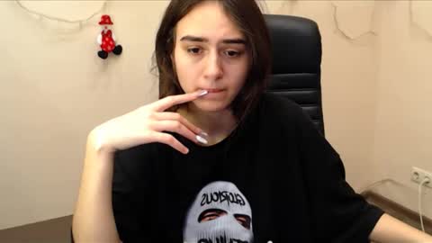 Snapshot of gemma_arterton chatting on January 8, 8:16 am Gemma online show from January 8, 8:16 am