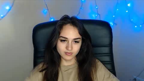 Snapshot of gemma_arterton chatting on February 20, 9:44 am Gemma online show from February 20, 9:44 am