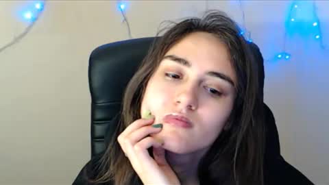 Snapshot of gemma_arterton chatting on March 6, 3:45 pm Gemma online show from March 6, 3:45 pm