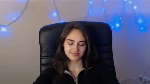 Snapshot of gemma_arterton chatting on March 12, 10:37 am Gemma online show from March 12, 10:37 am