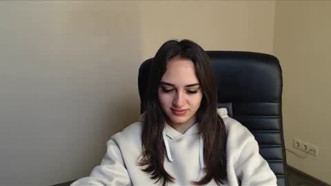 Snapshot of gemma_arterton chatting on November 25, 7:41 am Gemma online show from November 25, 7:41 am