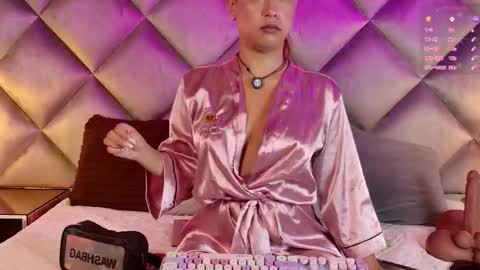 Maria  online show from December 3, 3:03 am