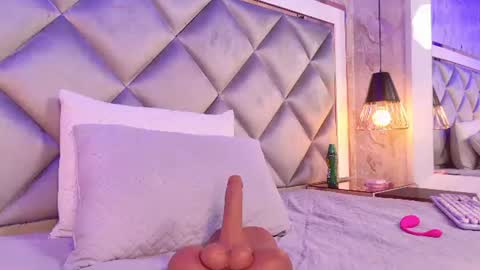 Maria  online show from June 11, 3:04 am