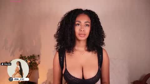 Snapshot of gemmacarter_ chatting on June 11, 1:05 am online show from June 11, 1:05 am