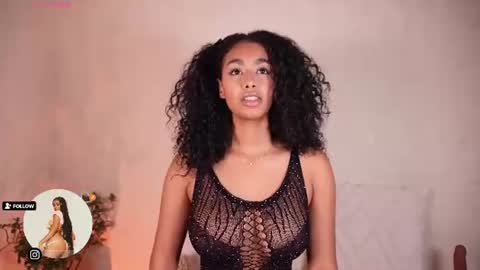 Snapshot of gemmacarter_ chatting on June 30, 1:06 am online show from June 30, 1:06 am