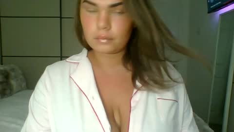 Snapshot of gemmarmalade chatting on July 18, 12:20 pm GEMMARMALADE online show from July 18, 12:20 pm