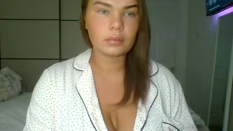 Snapshot of gemmarmalade chatting on July 20, 7:22 am GEMMARMALADE online show from July 20, 7:22 am