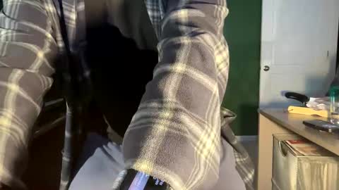 Snapshot of generalbliss chatting on January 4, 2:46 am generalbliss online show from January 4, 2:46 am