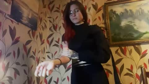 Martha online show from December 3, 7:05 am