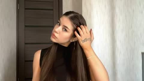 Megan online show from June 27, 8:30 am
