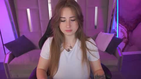 Snapshot of gentleadellee chatting on November 23, 1:22 pm gentleadellee online show from November 23, 1:22 pm