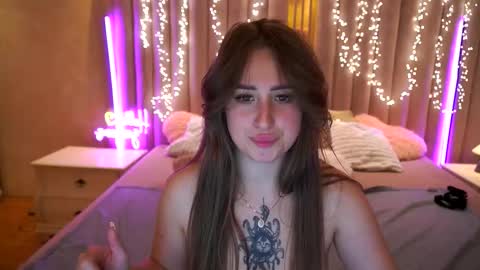 Snapshot of gentleadellee chatting on December 13, 7:53 pm gentleadellee online show from December 13, 7:53 pm