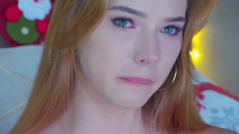 Snapshot of gentlerossi chatting on December 18, 6:35 pm GentleRossi online show from December 18, 6:35 pm