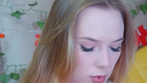 Snapshot of gentlerossi chatting on October 14, 3:24 pm GentleRossi online show from October 14, 3:24 pm