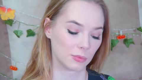 Snapshot of gentlerossi chatting on November 7, 3:12 pm GentleRossi online show from November 7, 3:12 pm